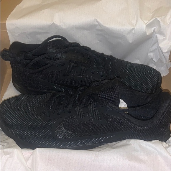 Nike Shoes - Women’s Nike Downshifter 9